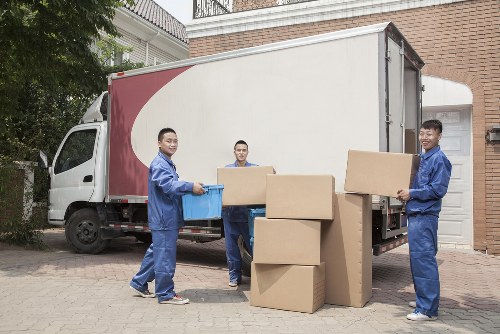 Professional packing support for a property move in Holland Park