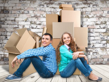 Safe and professional movers working with insurance-backed protection