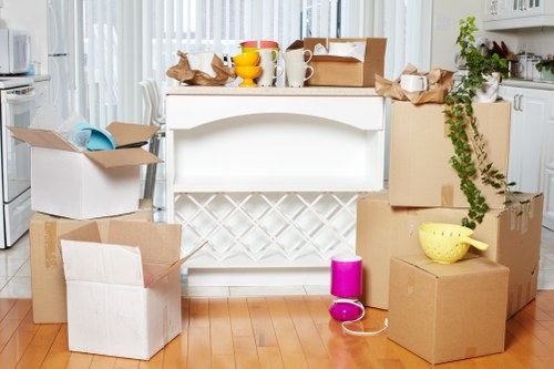 Holland Park movers managing a smooth residential move